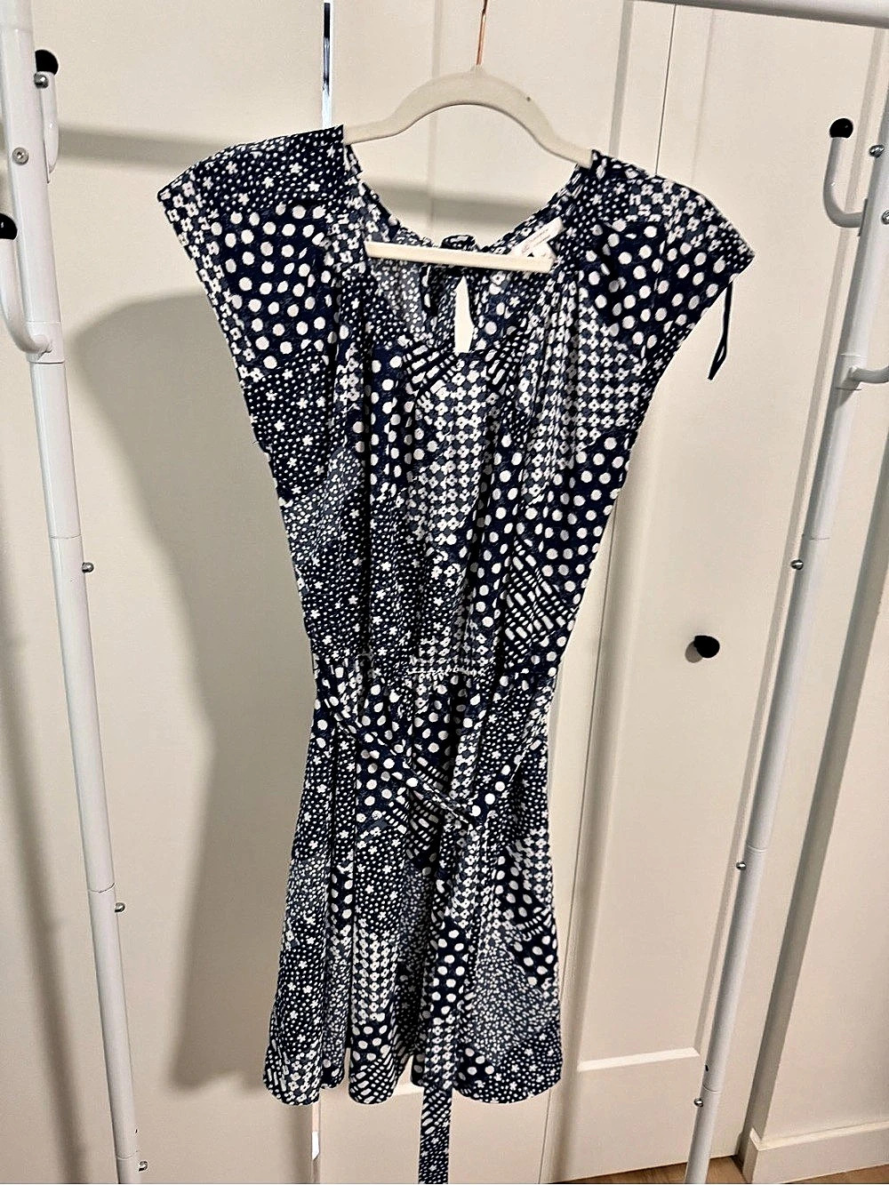 Lauren Conrad Women's Abstract Mini Dress Size Medium Like New